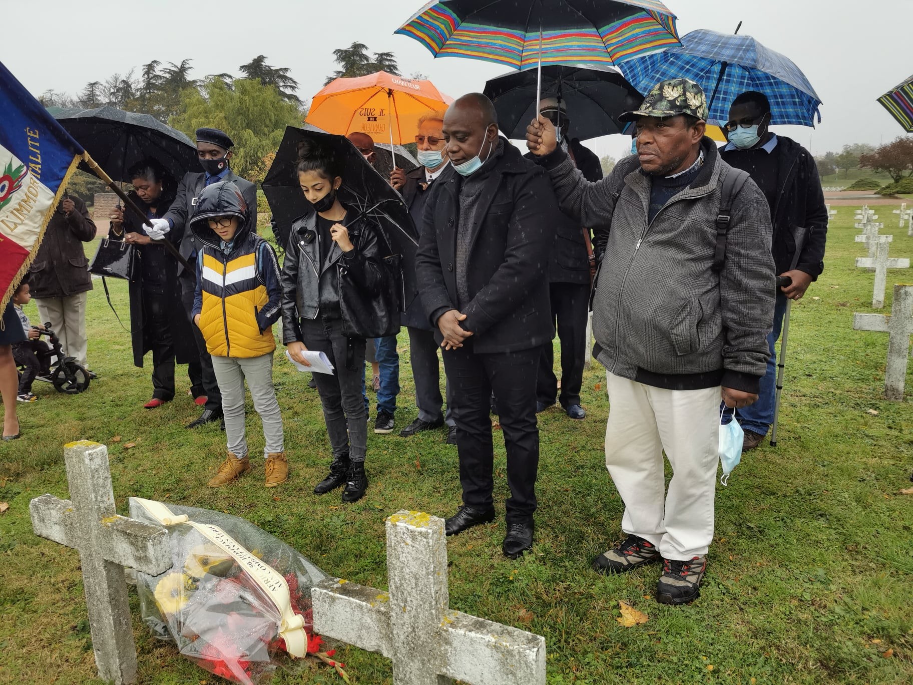 [MEMOIRE] Hommage plein de dignité ce 1er novembre 2021 aux 350 soldats africains enterrés à la Nécropole de la Doua (Villeurbanne-69) (Photos et vidéo)